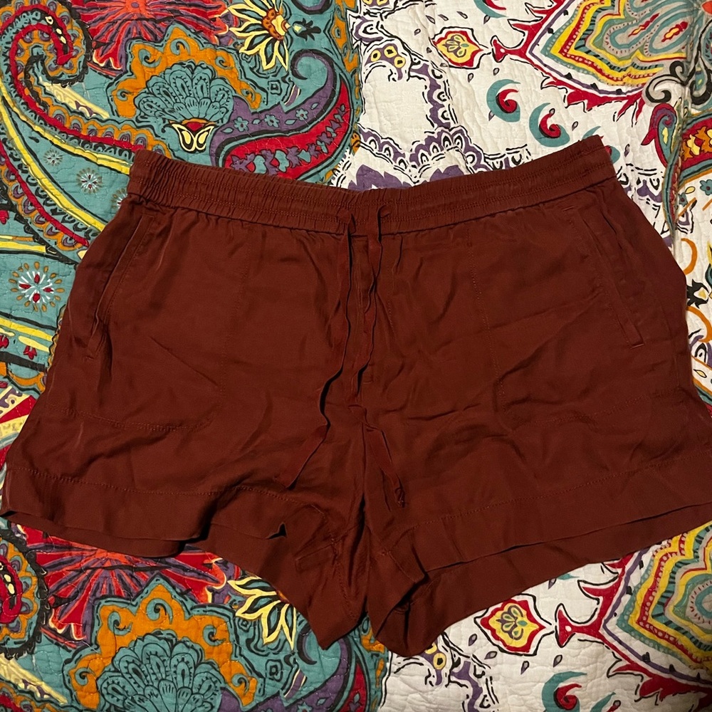 LOFT shorts size XL